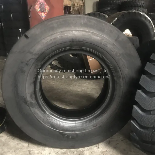 Henan Fengshen Scraper Smooth Tire 12.00-24 Mine Forklift 1200-24 Tire photo-2