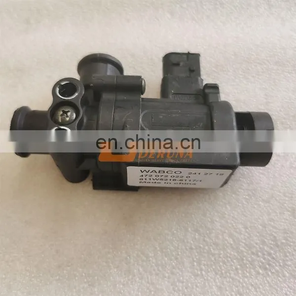 Chinese Suppliers SINOTRUK SITRAK Truck Suspension Parts 811W52160-6117 Solenoid Valve photo-3