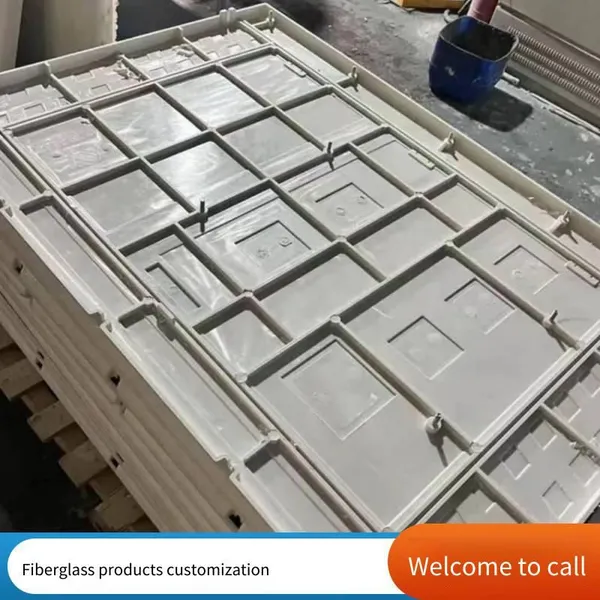 Hengshi Customized Fiberglass Reinforced Plastic Molds, Smc Composites, Injection/compression Molds in Various Specifications for Automobile Shells photo-3