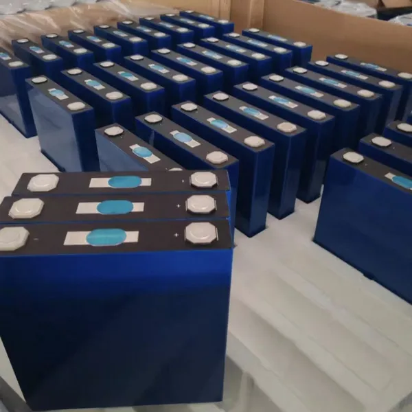 EVE LF218 3.22V 218Ah Grade A LiFePO4 Cell Low Internal Resistance 4000 Cycles Prismatic LFP Battery for Solar ESS Commercial Energy Storage Wholesale photo-2