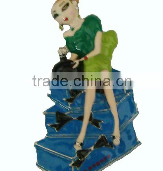 Fashion and Charmming Girl Pendant Necklace