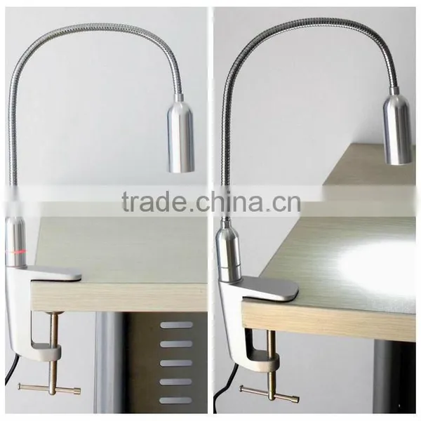 Factory Price Aluminum Material Touch Switch LED Reading Light With Clamp photo-2