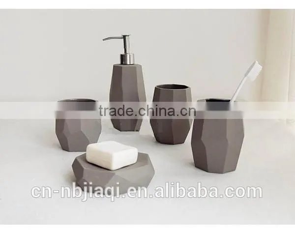 6pcs of Creative European Style Bathroom Accessories Set photo-3