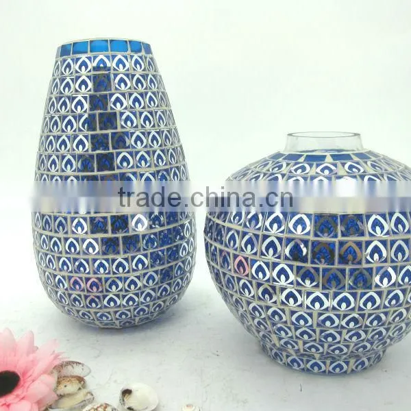 White With Blue Fashion Peacock Feather Pattern Handmade Decorative Flower Vase photo-3