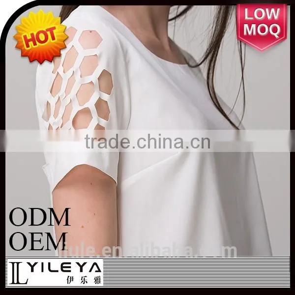 Contemporary Hand Work Blouse Designs With Short Sleeve photo-2