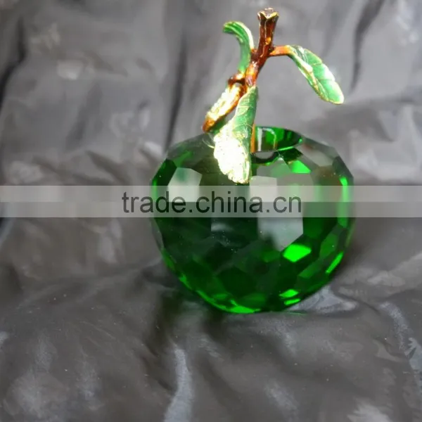 Beautiful Green Crystal Apple Model photo-4