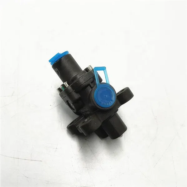 2020 Hot Sale Truck Parts for Sinotruk WG2203250003 Double H Valve for Brake Parts photo-3