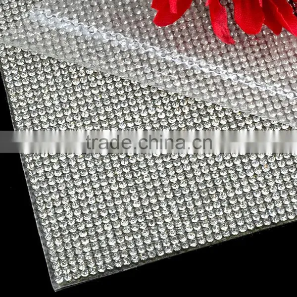 Hot Sale Hotfix Rhinestone Mesh, Hot Fix Crystal Rhinestone Trimming, Hotfix Crysal Trims Wholesale in China photo-4
