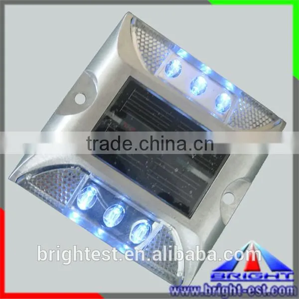 IP68 High Quality Aluminum Solar Road Stud, Solar Road Lighting, LED Solar Cat Eye Road Studs photo-2