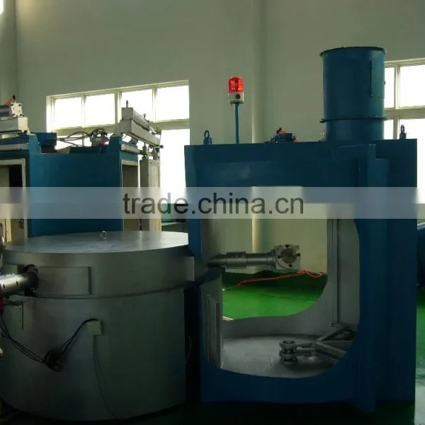 Small PVC Material Rotomolding Machine photo-3