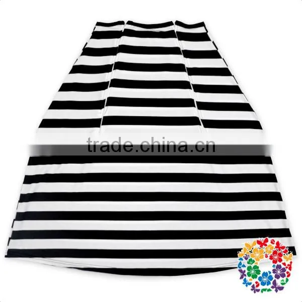 Black White Stripes Baby Mum Breastfeeding Nursing Poncho Covers /stretchy Carseat Covers photo-2