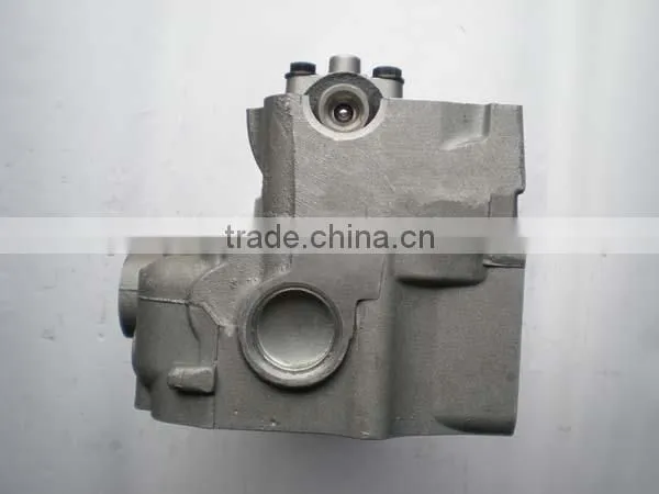 Auto Parts for Sale for MITSUBISHI 4M40/T Complete Head 2.835L AMC908614 photo-2