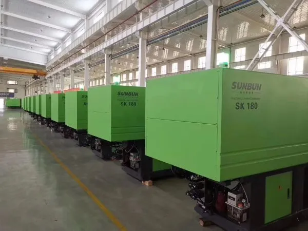 China Sunbun 230T High Speed Big Motor Cheap Price Plastic Injection Molding Machine photo-2