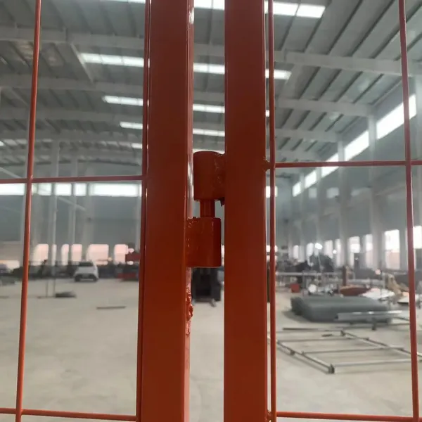 6x12 Chain-Link Temporary Mesh Fence for American Farms, Movable Security Fence, Horizontal Steel Tubes, Hot-Dip Galvanized Wire photo-3