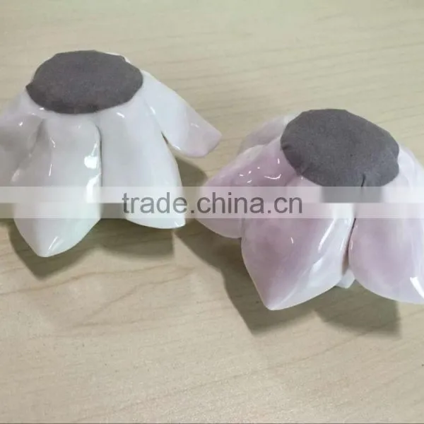 High Quality Ceramic Lotus Shape Candle Holder photo-2