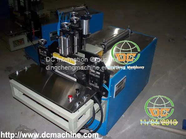 Semi Automatic Facial Tissue Seal PE/PP Packing Machine (DC-FT-SPM3)