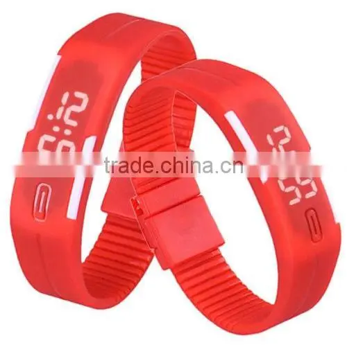 Red Fashion Silicone LED Sports Bracelet Waterproof Digital Wrist Watch Women photo-5