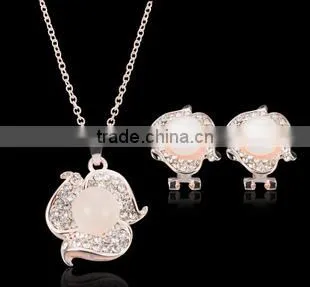 Rose Form the European and American Necklaces Earrings Bridal Wedding Banquet Set Wedding Dress Accessories photo-2