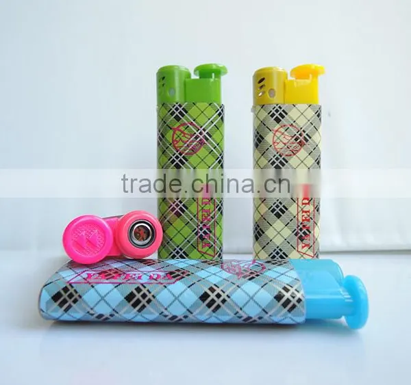 Fashion Model Cover Beautiful Picture Electric Style Windproof Flame Cigar Oil Lighter photo-3