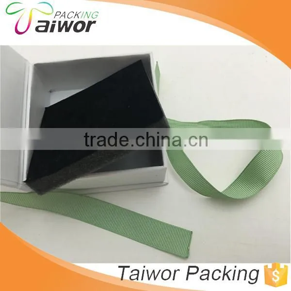 Large Size Luxury Cardboard Paper Box Magnetic Gift Box Gift Package Box photo-3