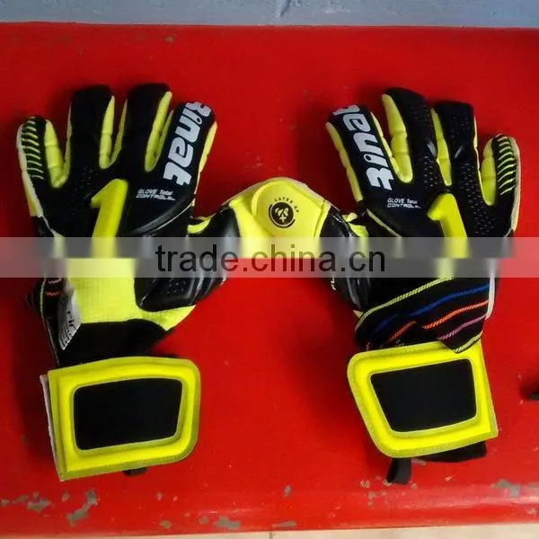 2016 Goalkeeper Gloves