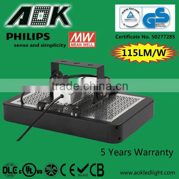 With 8 Years Warranty UL CUL High Power Waterproof High Lumen 240 Volt LED Flood Light photo-3