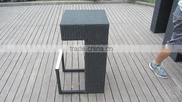 2 Person Seat Aluminum Bar Rattan Cover photo-5