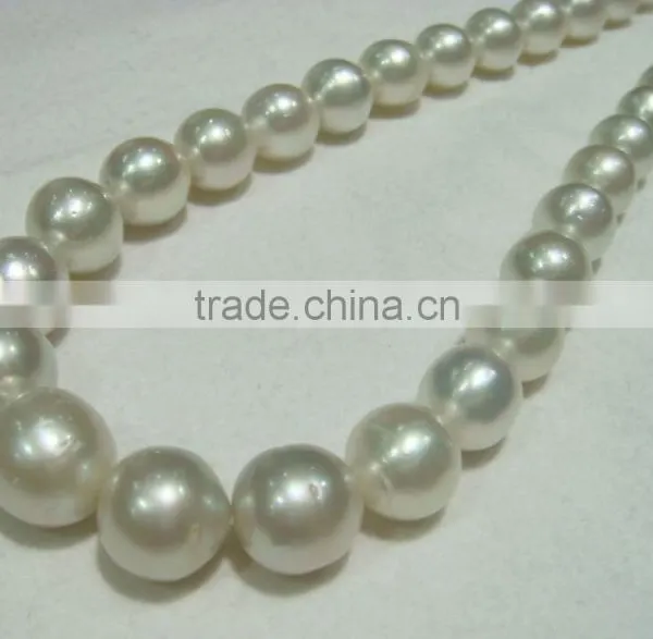 Fashion 11-11.5mm AA White Round South Sea Pearl Strands photo-3