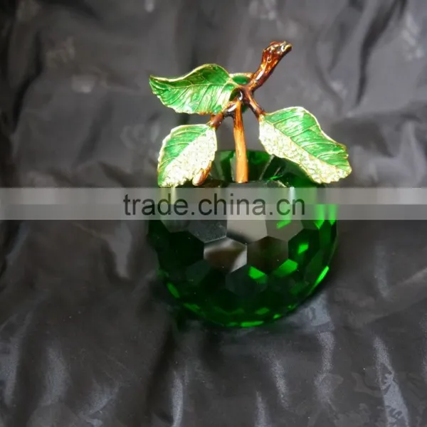 Beautiful Green Crystal Apple Model photo-3