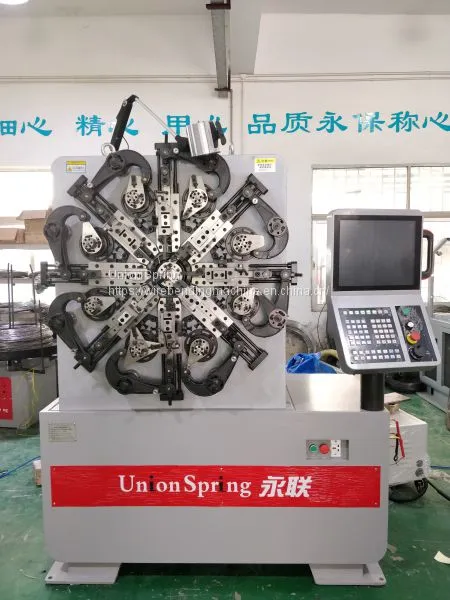 US-35 CNC 0.8-3.5mm Spring Forming Machine photo-4