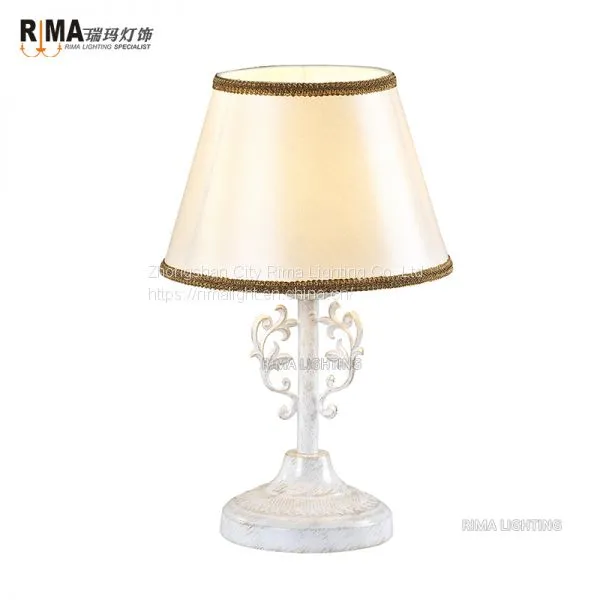 Factory Supplier Bed Side the Newest Style Table Lamp With High Quality Small Lamp for Hotel