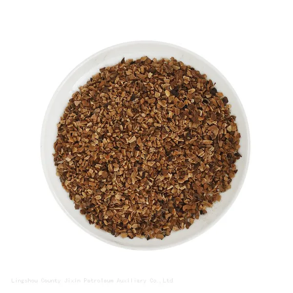 Walnut Shell Plugging Agent For Petroleum Additives Activated Carbon as Impact Amodifier Tcca photo-4
