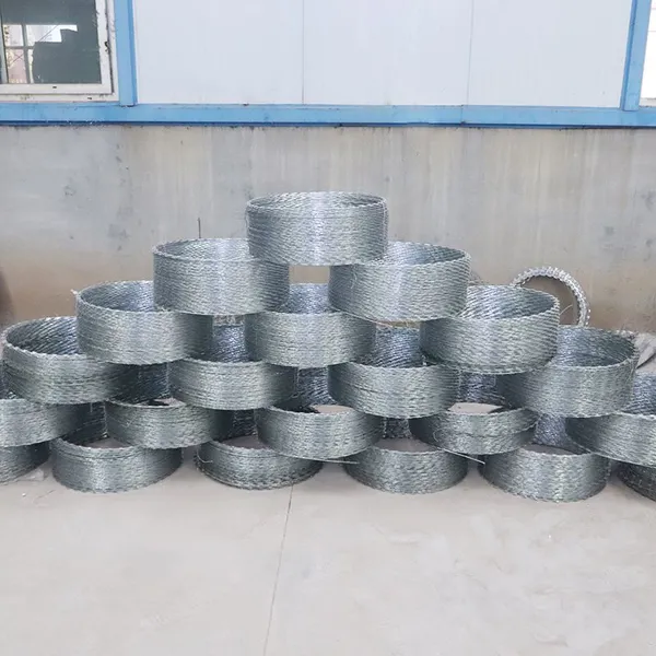Razor Wire for Military and Prison Perimeter Defense - Heavy Duty photo-2