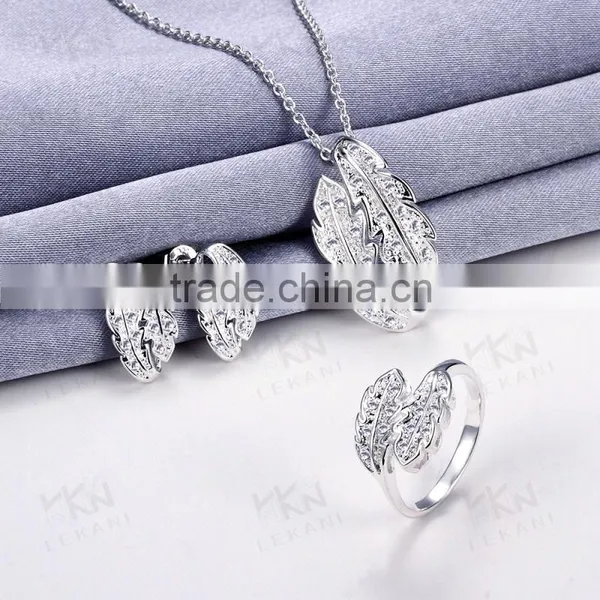 Silver Plated Design Chic Pearl Necklace Set photo-6
