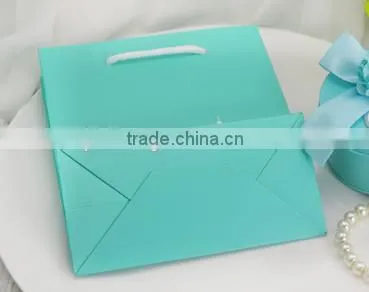 Customized Blue Paper Shopping Bag With Gold Logo Print photo-6