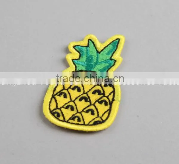 Computer Machine Free Design Embroidery Logo Patches photo-2