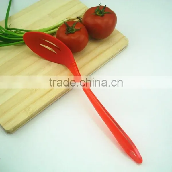 Comfortable Grip Silicone Slotted Spoon photo-6