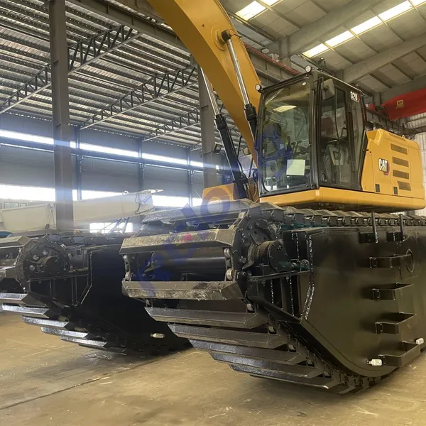 Earthmoving Machinery Amphibious Swamp Buggy Excavator With Dredging Pump photo-3