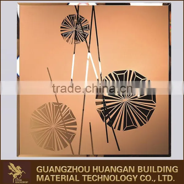 Glass Backdrop for Wall Decoration photo-4