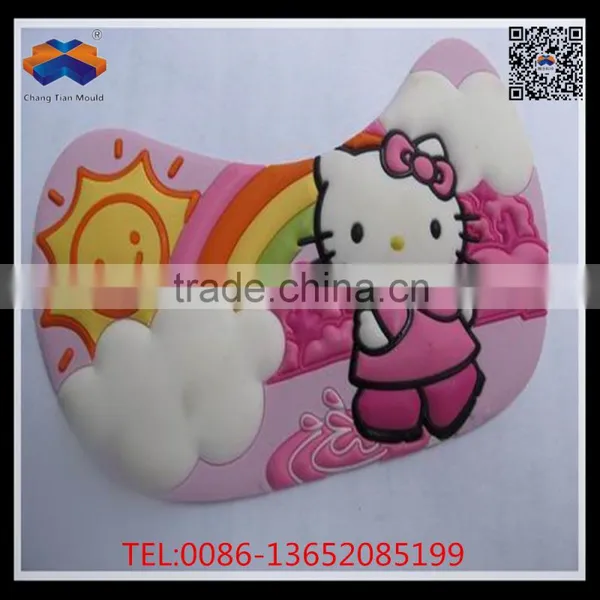 Fashionable Customize OEM/ODM PVC Plastic Dropping Mould and Slipper Upper photo-2
