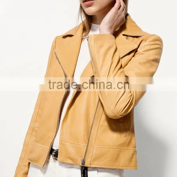Model in Wet Hair Wearing Woman Women Fashion Leather Jacket photo-3