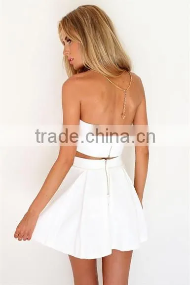 The Strapless Buster Features a V-cut Out Boned Neckline Girls Two Sets photo-3