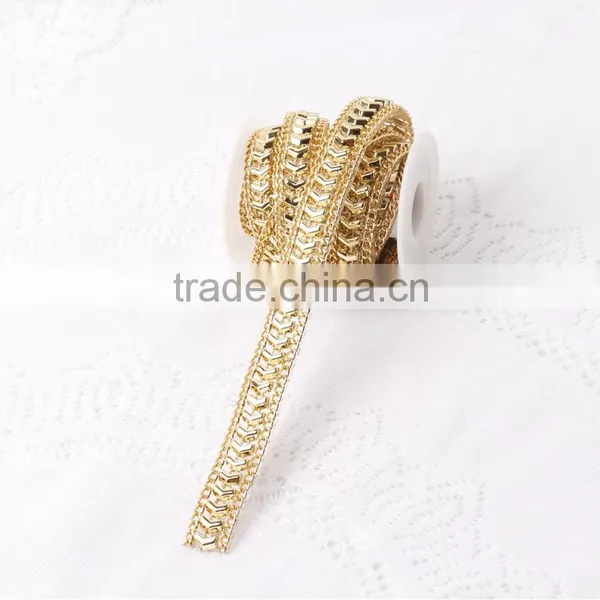 Cheaper Price Low Moq Plastic Roll Rhinestone Cup Chain With Hot Fix Adhesive photo-2