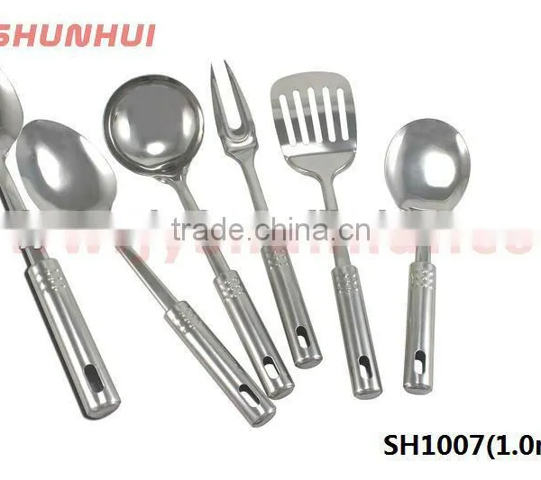 Stainless steel kitchenware set