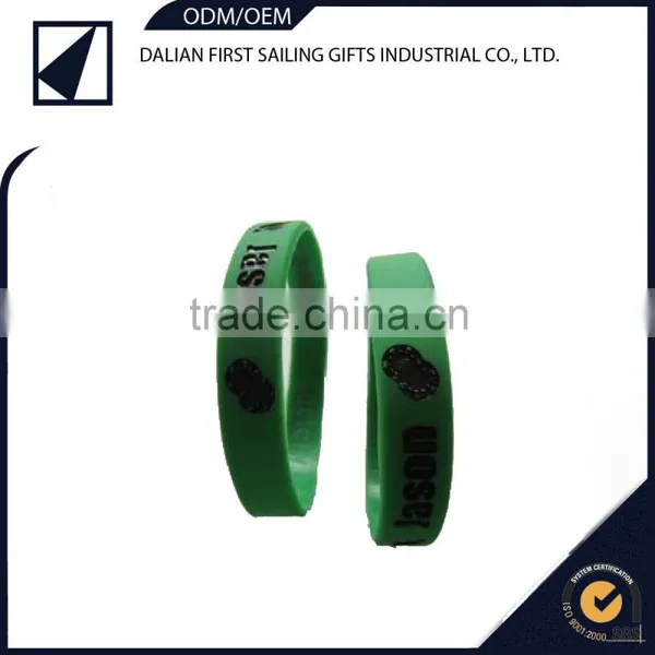 Silicone Clapped Her Hands Ring Bracelet photo-2