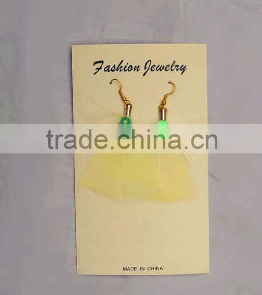 The Elegent Beautiful Feather Eardrop photo-4