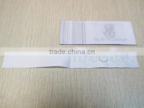 Factory Price UHF RFID Clothing Tags for Clothing Industry Management photo-2