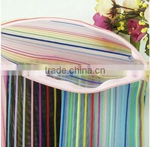 Fashion Nylon Streak Cosmetic Bag Makeup Bag Low Price photo-2