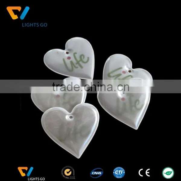 China Wholesale Reflective Glow in the Dark PVC Key Chain for Gift Promotion photo-2