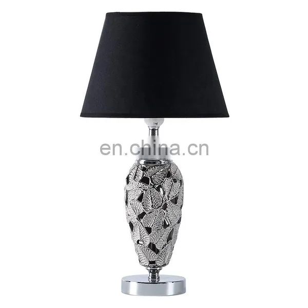 New Design of Flower Pattern Ceramic Table Lamp for Reading Room photo-4
